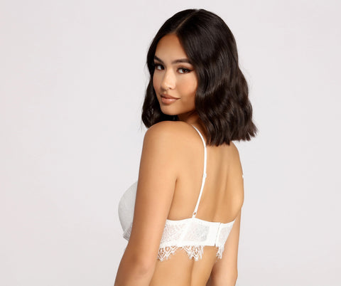 Soutien-gorge long en dentelle festonnée