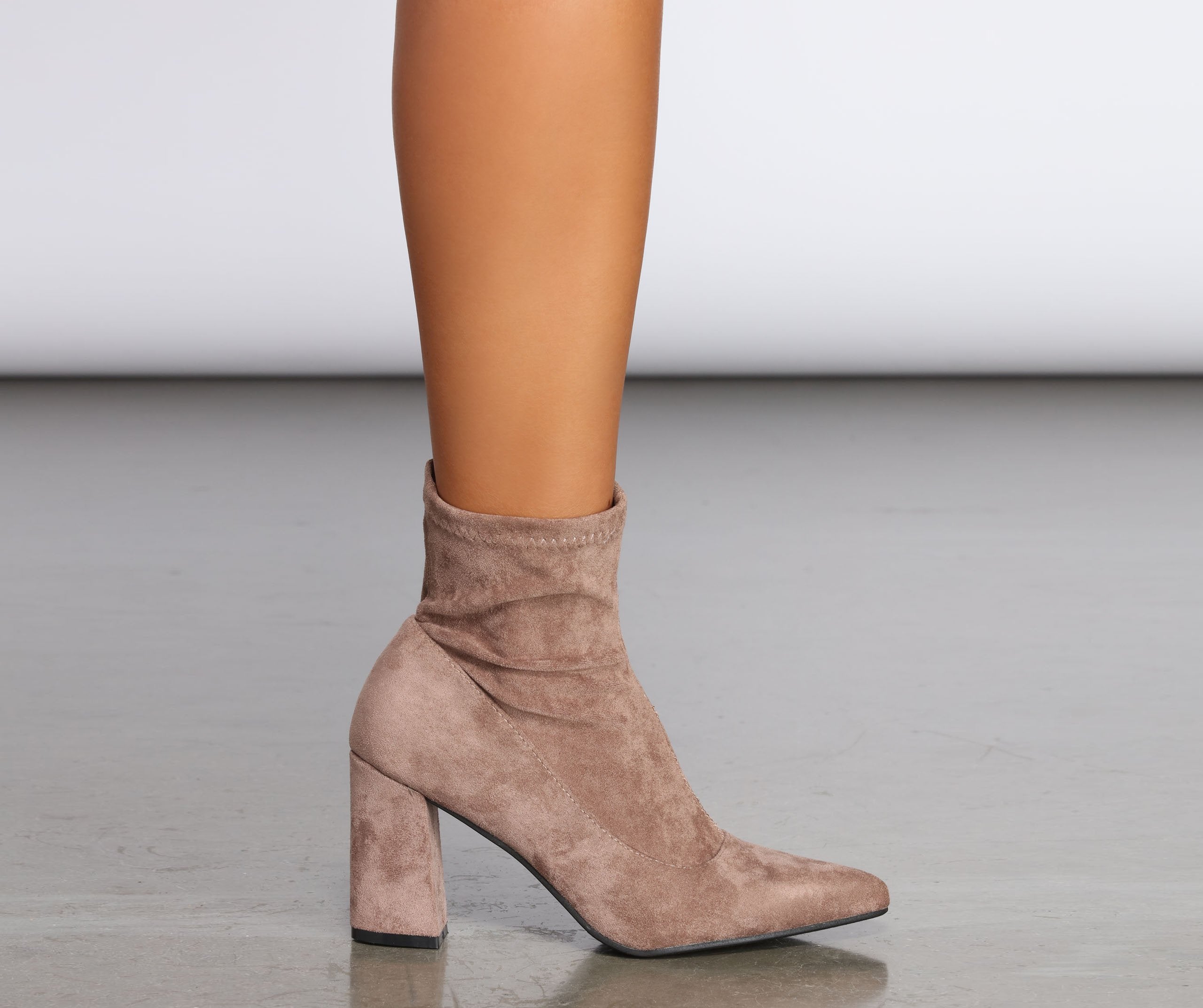 Bottines en faux daim Stride In