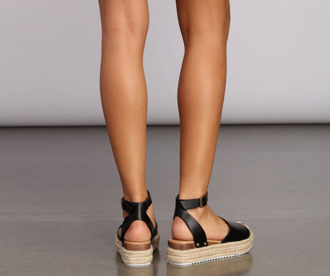 Vacation Mode Platform Sandals