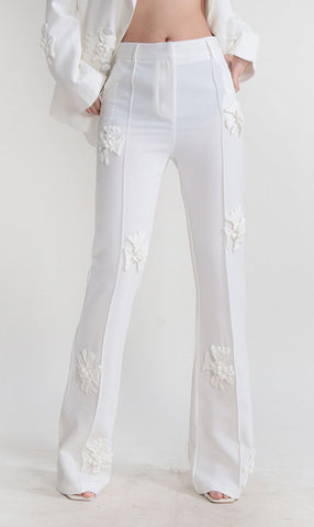 STEREO FLower MID-RISE JEANS in White