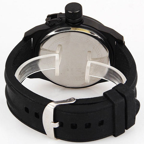 Uhr mit Silikonarmband (schwarzes 5-cm-Zifferblatt)