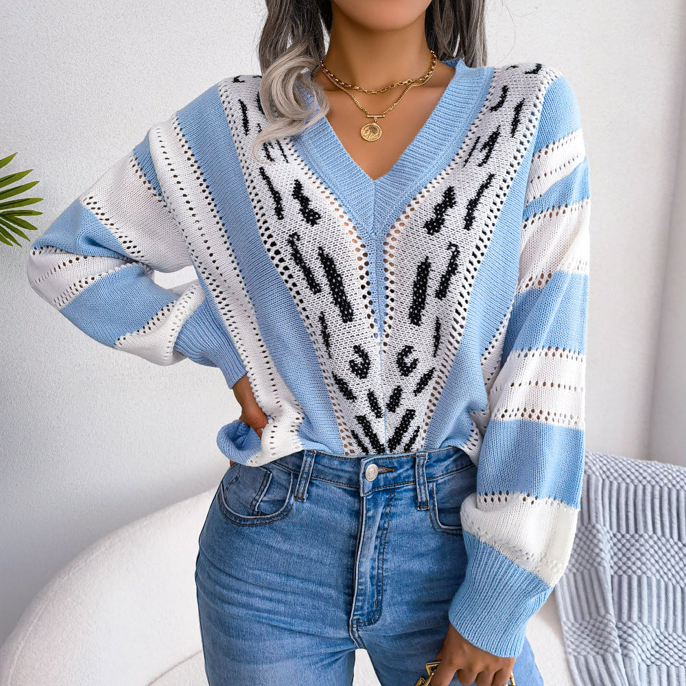 Gestreifter Pullover mit V-Ausschnitt und Laternenärmeln