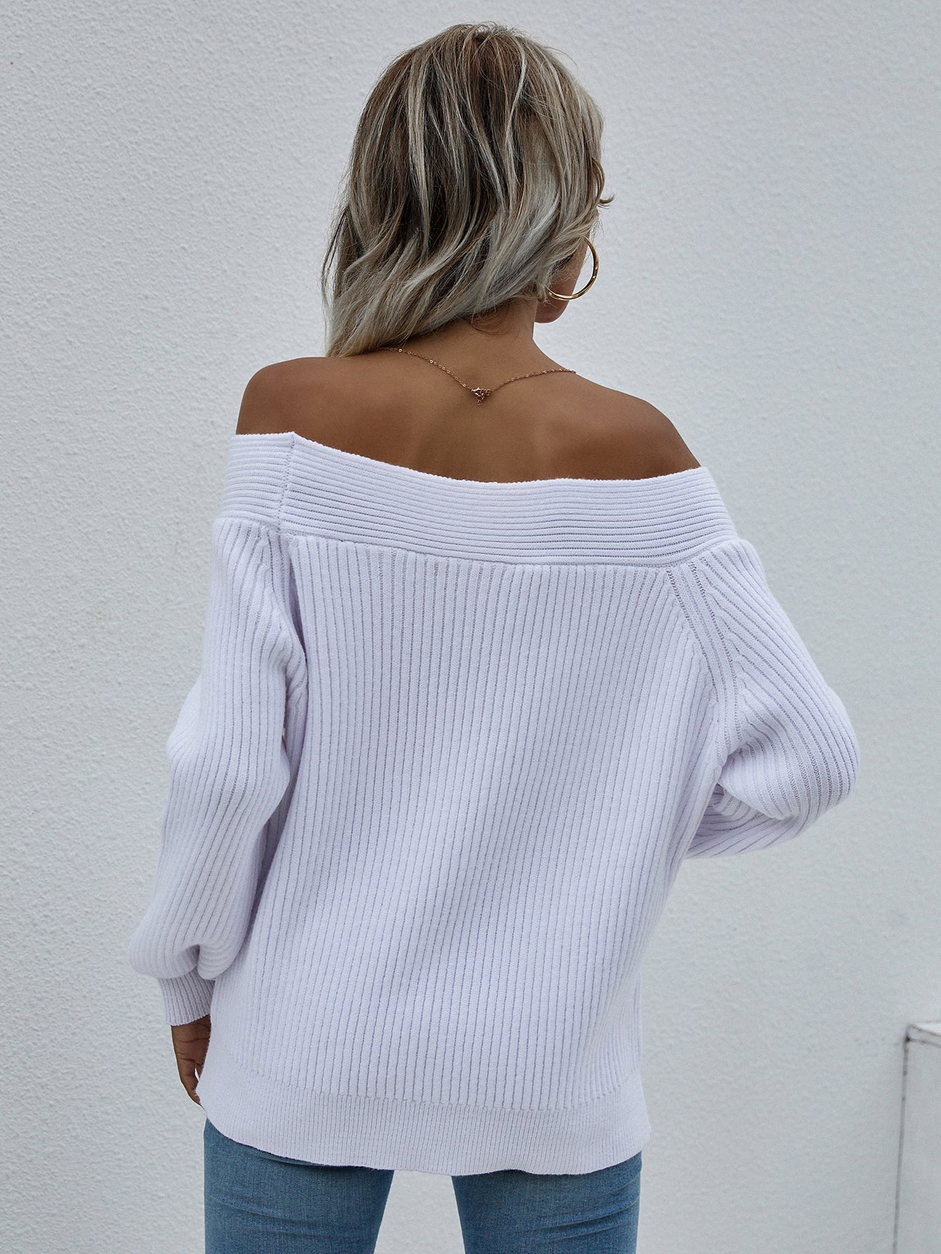 Off-Shoulder-Pullover aus Rippenstrick