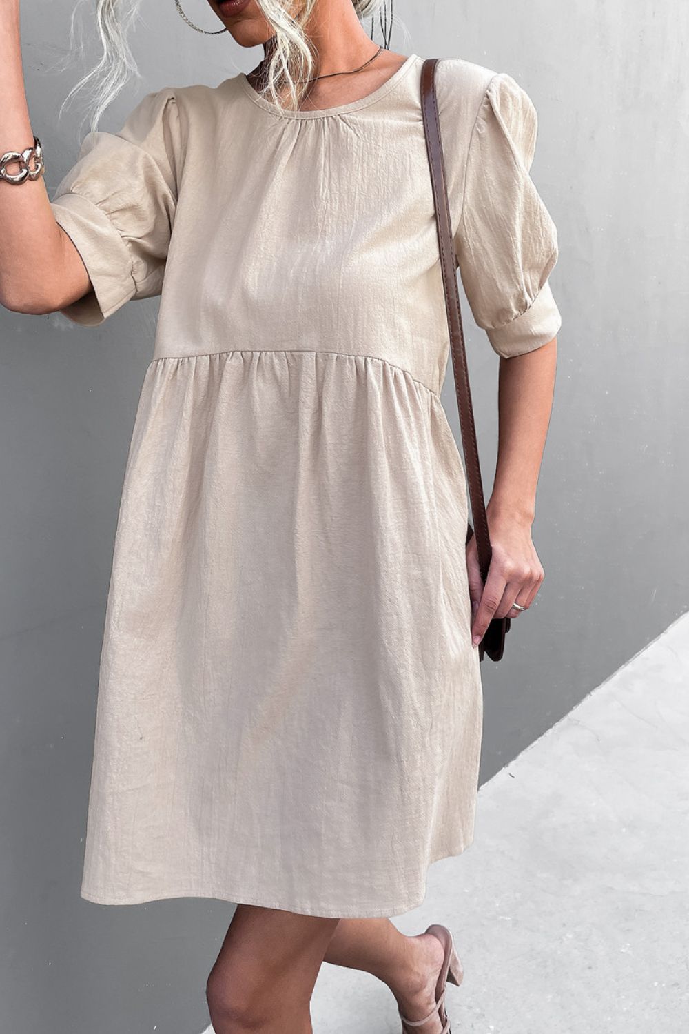 Buttoned Round Neck Puff Sleeve Dress