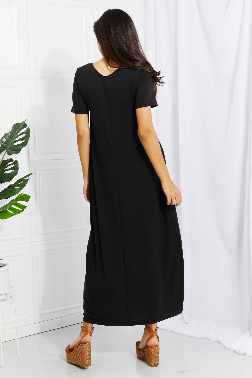 Simple Wonder Full Size Pocket Maxi Dress in Black