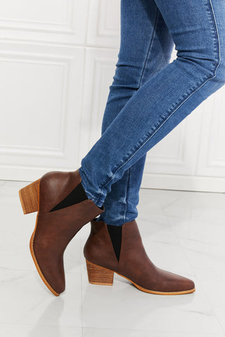 Bottines à bout pointu Back At It en chocolat