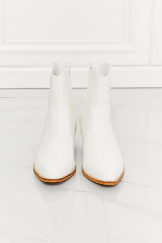 Bottines western en similicuir Watertower Town en blanc