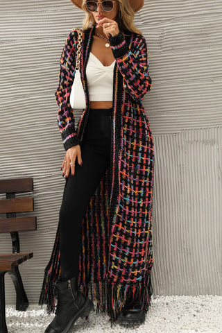 Cardigan multicolore ouvert sur le devant avec ourlet à franges