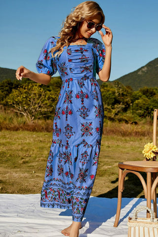 Robe longue à volants et manches bouffantes à volants et à fleurs