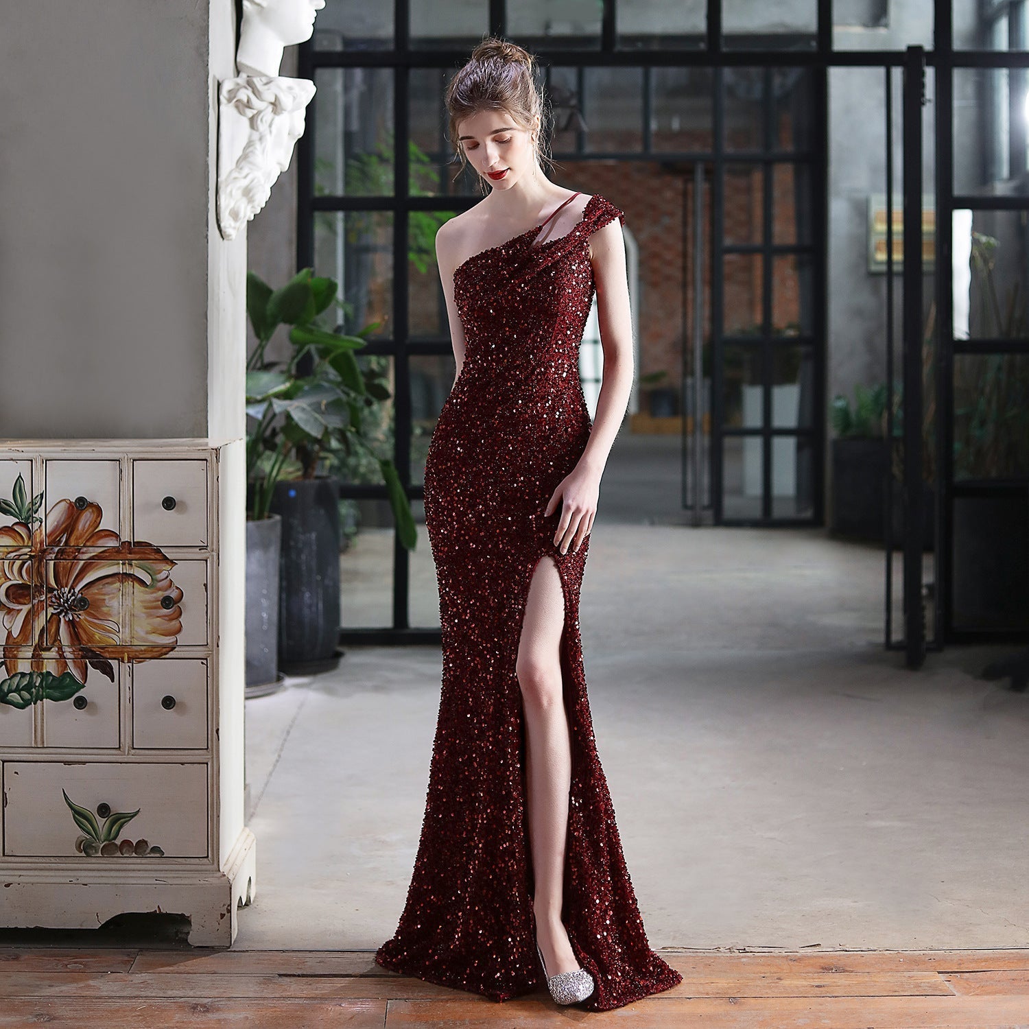 Mile one-shoulder bright sequined formal dress
