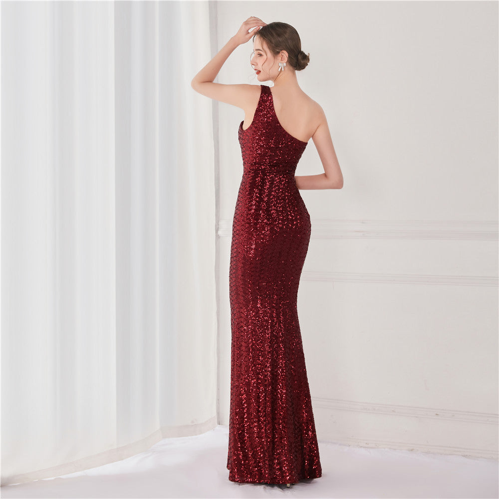 Victoria – Formelles One-Shoulder-Kleid mit Pailletten und Fischschwanz