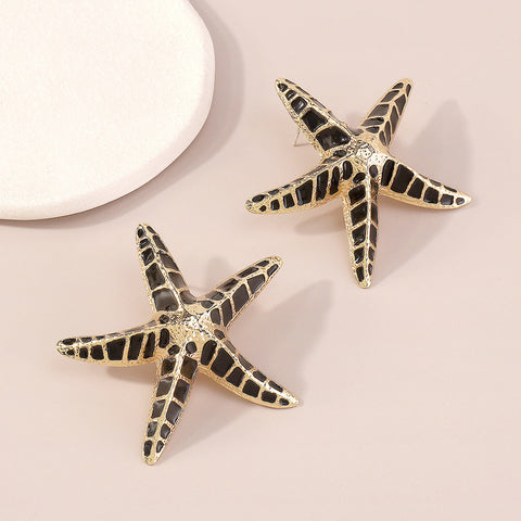 Starfish Earrings in Black