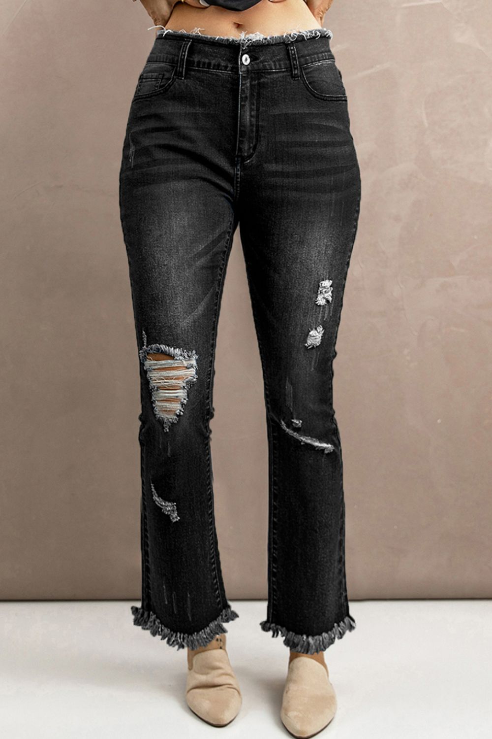 Jeans mit hoher Taille und Used-Look und offenem Saum