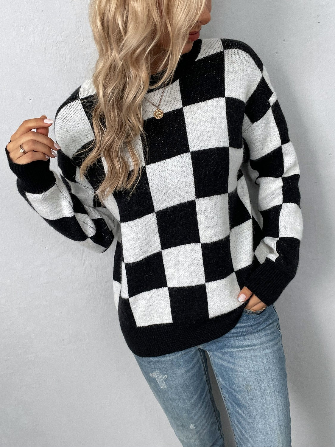 Checkered Dropped Shoulder Round Neck Sweater