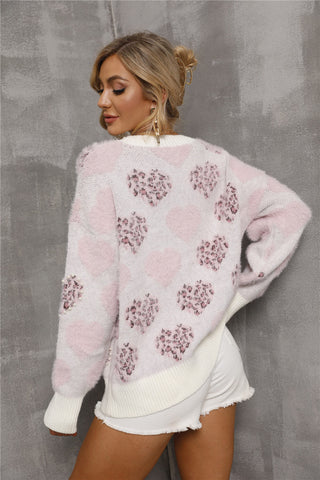 Flauschiger Pullover mit Herz-Print und Perlendetail