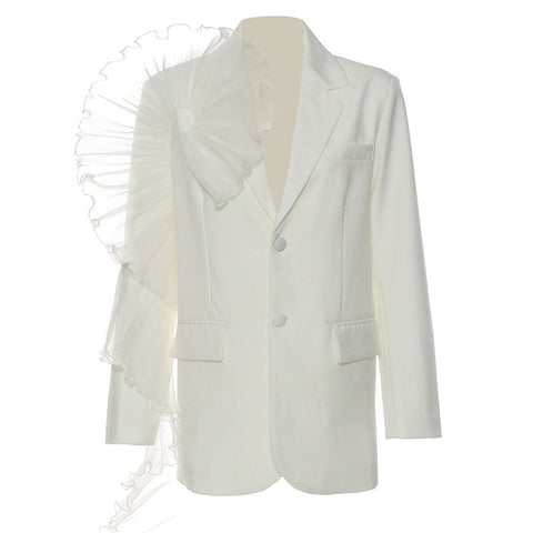 Blazer oversize asymétrique à volants et col à revers, boutonnage simple - Blanc