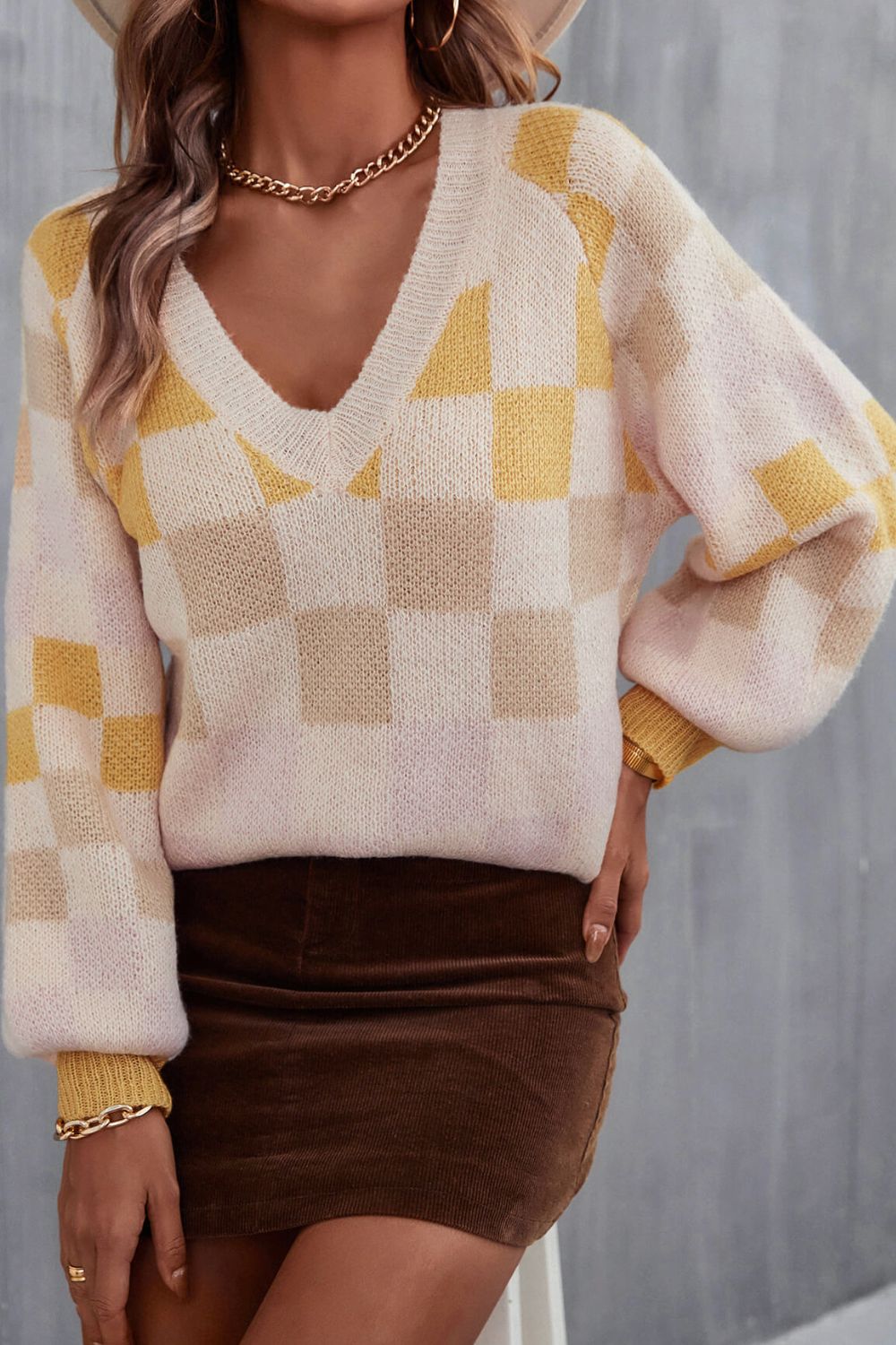 Checkered V-Neck Lantern Sleeve Sweater