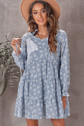 Robe babydoll fleurie à volants et col noué