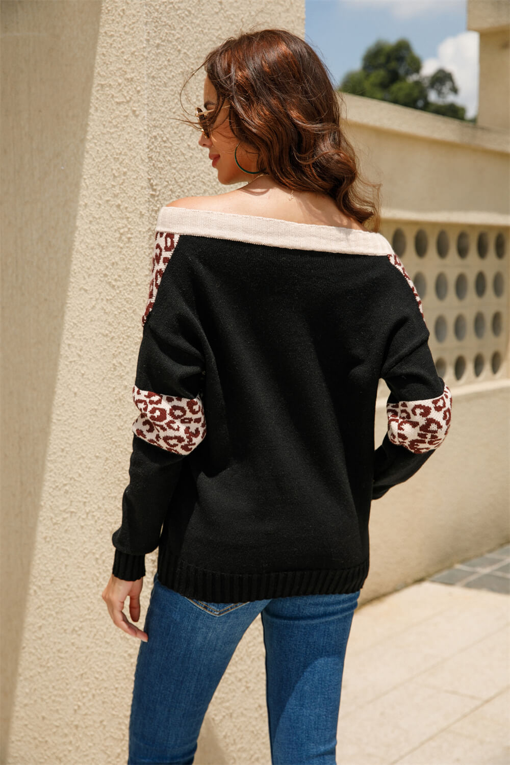 Leopard Color Block V-Neck Knit Pullover