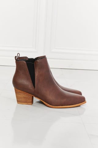 Bottines à bout pointu Back At It en chocolat