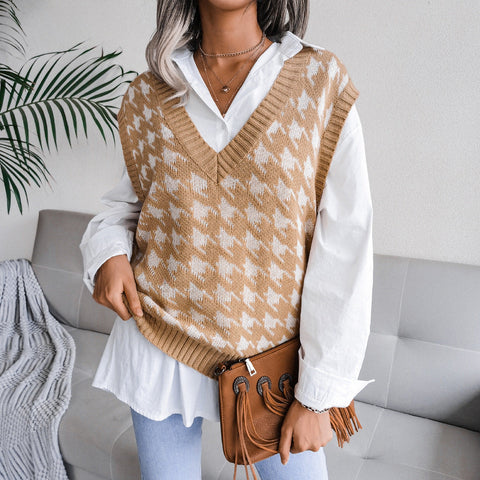 Houndstooth Ribbed Trim V-Neck Sweater Vest